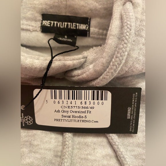 NWT PrettyLittleThing Ash Gray Oversized Hoodie Size Small - Picture 4 of 6